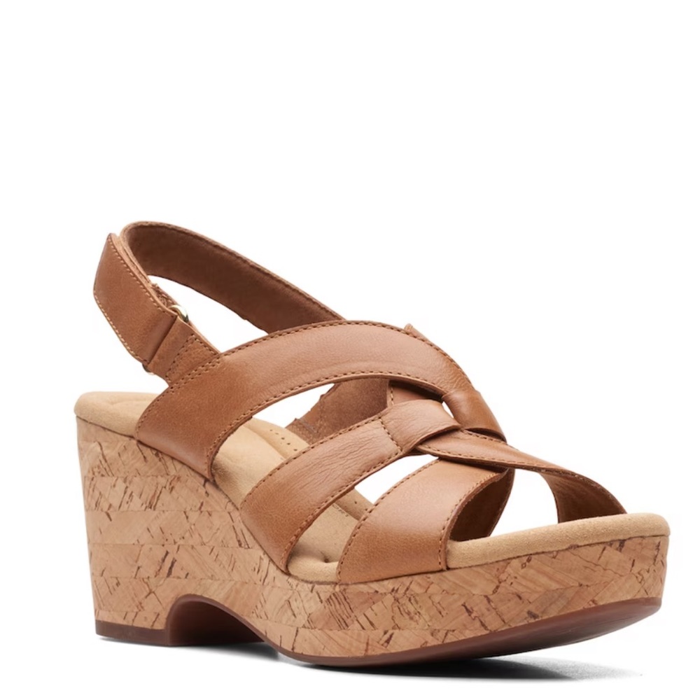 NWT Clarks Giselle Beach Wedge Sandal